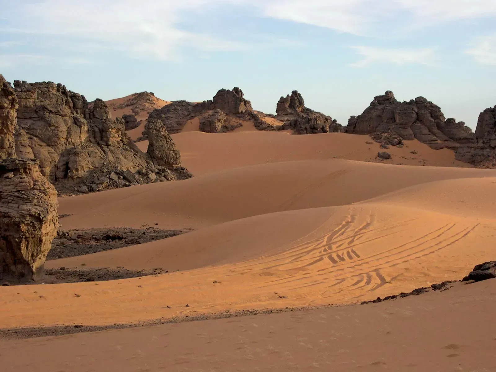 Oasi di Siwa e Bahariya il Deserto Bianco per 5 Giorni Oasi di Siwa e Bahariya il Deserto Bianco per 5 Giorni